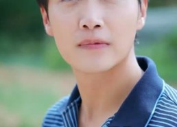 【叫我杨神医】80集短剧在线观看不收费