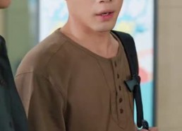 【兄弟收手吧外面全是警察】80集短剧在线免费观看