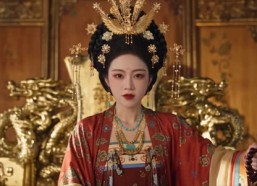 【本宫不装了（第一季）】100集短剧免费全集乐看