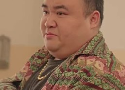 【重回90年代做首富】76集短剧全集免费赏视