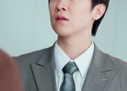 【裁员裁到亲手儿子】31集免费在线短剧全集播