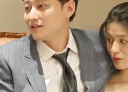 【新：离婚后，我被前夫舅舅宠坏了】100集短剧全集免费在线观看