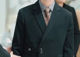 【六个大佬的心尖宠，终于离婚了】52集免费短剧全集速看