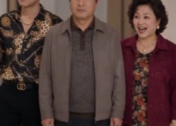 【携崽摆摊六年，陆总他追上门】48集短剧全集免费观享