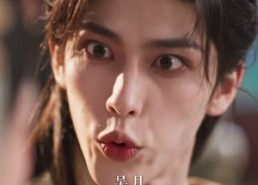 【替嫁入宫后我靠吐槽活了下来】108集短剧免费全集观播