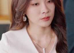 【让你当保镖，你却摘下顶级白富美】93集热门短剧全集免费看