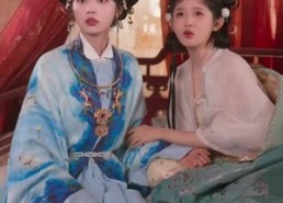 【糟糕！和闺蜜一起穿书后把反派玩坏了】75集短剧免费高清在线看