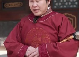 【步步凤华上九重】69集短剧在线免费完整播放