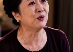 【地铁站分开后，她追悔莫及！】64集免费短剧全集在线速看