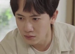 【狂医何潜（合集）】短剧合集免费在线乐看