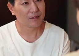 【再回首闪婚老同学竟是首富】65集免费全集短剧在线观