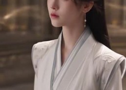 【横扫仙途，高冷大小姐她扛着两个挂第二季】110集免费短剧在线观瞧