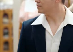 【隐忍三年，我亮出身份她后悔了】53集短剧在线免费追看