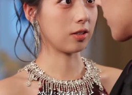 【万界收租，女帝也得上供】60集短剧在线免费高清观看