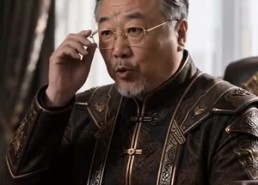 【吞噬进化：从毛毛虫到五帝圣虫】75集精彩短剧在线免费观看