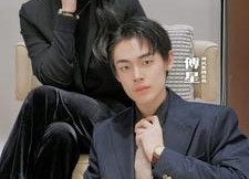 【年下弟弟太撩人】93集短剧免费在线观览