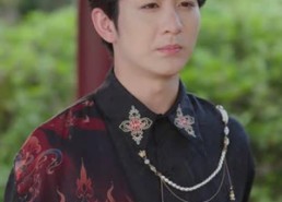 【被换灵骨后我成了大帝】76集短剧免费高清观看