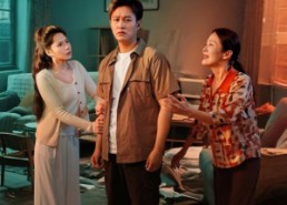 【风雨同居不同舟】32集在线看短剧全集免费