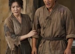 【山野纪我们全家带着超市穿越了】68集短剧免费全集观映