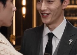 短剧《穿成虐文女主我靠发疯成为万人迷（80集）》全集畅快观看