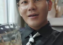 【休夫后肥婆在娱乐圈杀疯了】62集免费短剧在线全集任意看