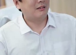 【我在医院混得风声水起】80集在线短剧免费高清观