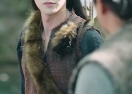 【乱世荒年我每日一卦粮肉满仓】76集免费短剧全集观享