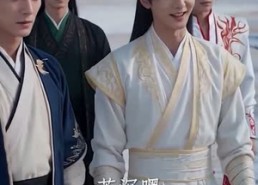 【无限药草：捡着捡着无敌了】70集短剧在线观看全集免费