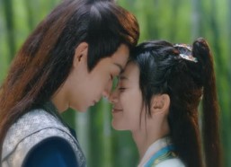 【初颜】30集短剧在线免费全集观览