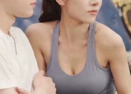 【她在直播时遇到了末世第二季】61集精彩短剧在线观看