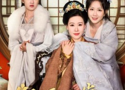 【花开满堂空有枝】61集短剧在线畅享观看