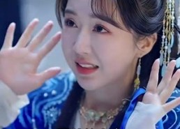 【我靠躺平母仪天下】99集短剧在线免费畅看