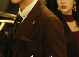 【黑月光横扫豪门】62集短剧免费全集赏映