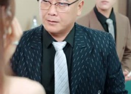 【浴火归来，我为大小姐掀翻天都】79集短剧免费无阻观看