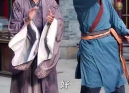 【街边炒粉天下尊我为暗皇】70集免费短剧在线全集速看