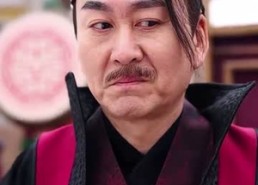 【万道龙皇之至尊神殿】90集免费短剧在线尽情赏