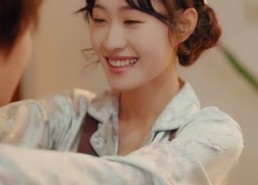 【纵情莞城，我本桀骜少年臣】80集热门短剧全集在线收看