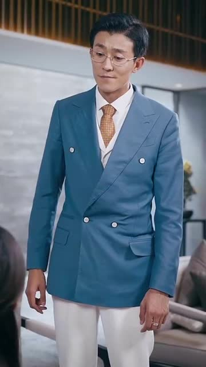 茶馆(80集) 茶馆(80集)看过的人都说好