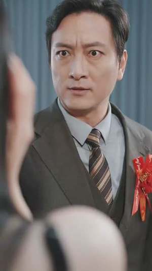 男人五十一枝花(80集) 男人五十一枝花(80集)短剧介绍