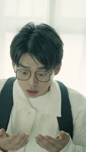 列车逃杀:我能推算未来(69集) 列车逃杀:我能推算未来(69集)穿越短剧推荐