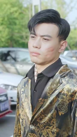 万亿少主归来(100集) 万亿少主归来(100集)短剧太好看