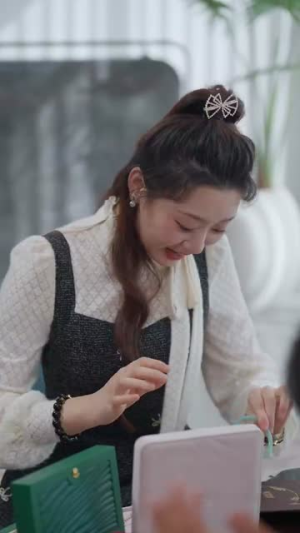 新：大难临头各自飞（53集）短剧小说在线看