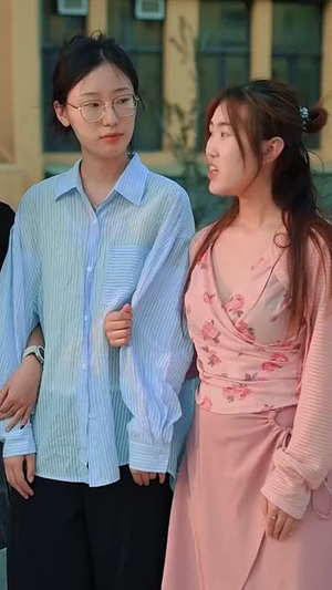 嗨起来啊职场小白（56集）免费短剧合集