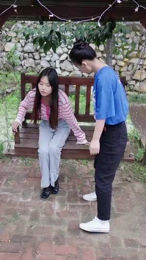 小院时光(100集) 小院时光(100集)精彩短剧热播中