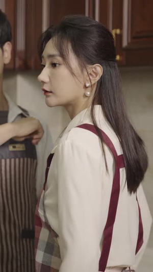 魔女小姨子(75集) 魔女小姨子(75集)熬夜追短剧