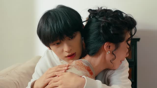 我们不能在一起（24集）精彩的短剧