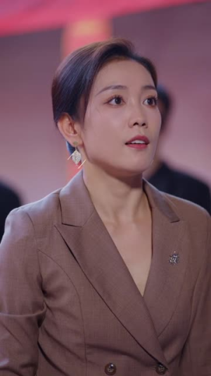 新版:出人头地(41集) 新版:出人头地(41集)越看越好看短剧