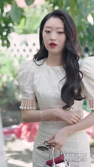 乡村教师是大佬(60集) 乡村教师是大佬(60集)精彩短剧看不停