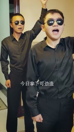 战神的五个绝色师姐倒追我(82集) 战神的五个绝色师姐倒追我(82集)好看的短剧推荐