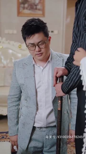 渣男逃婚当场改嫁首富(100集) 渣男逃婚当场改嫁首富(100集)热播短剧免费看